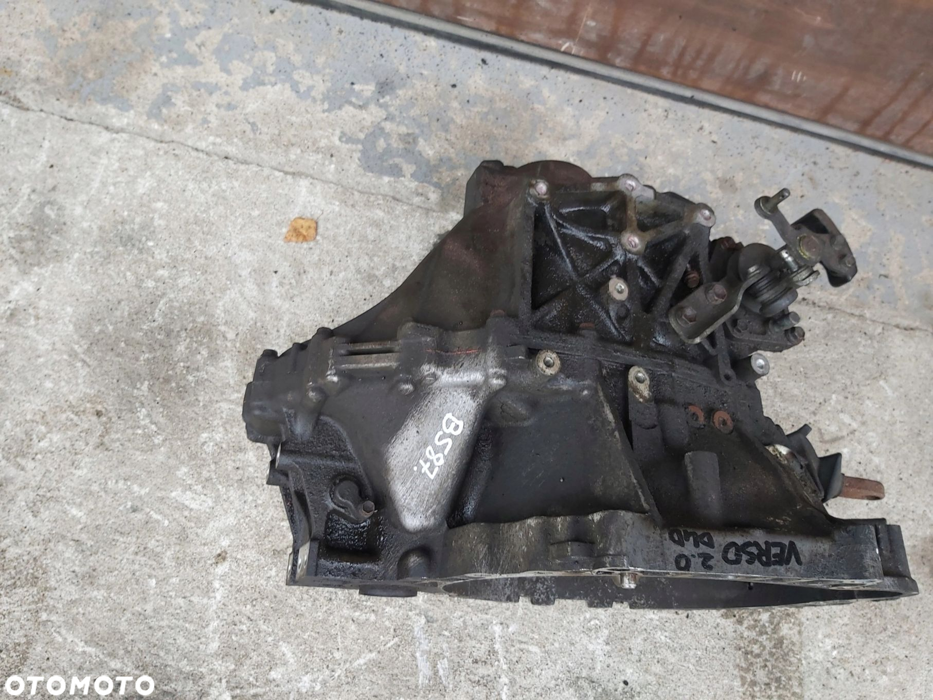 Toyota Verso 09 Avensis T27 skrzynia biegów 2,0 2,2 d4d - 3