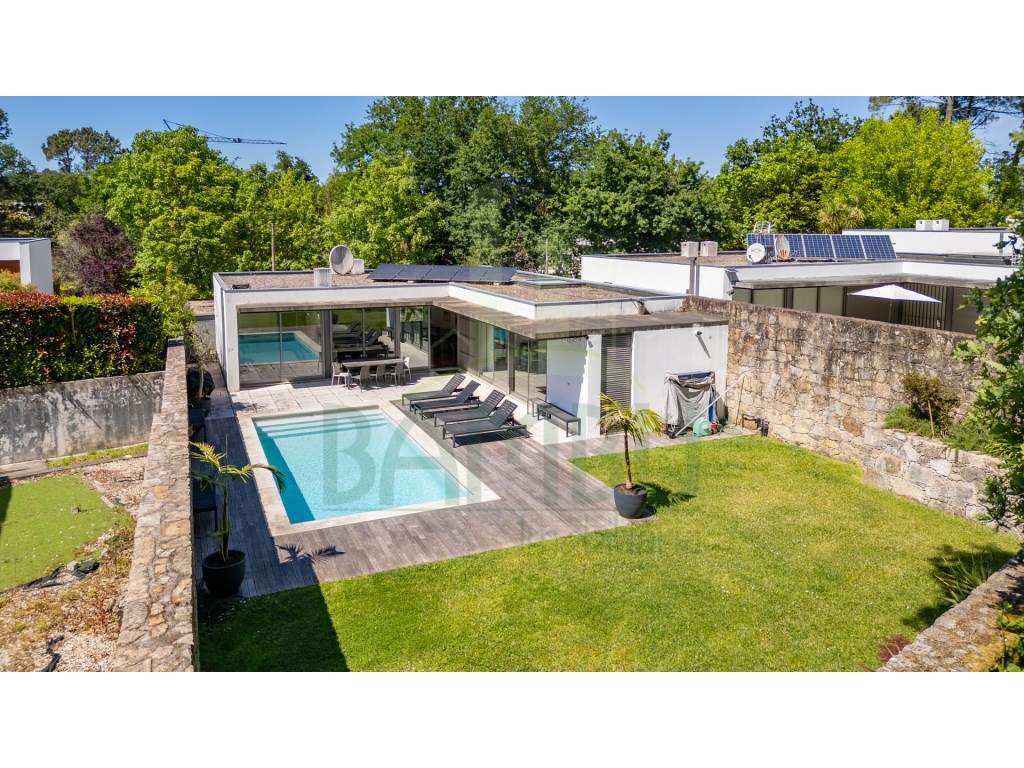 Vale dos Esquilos - Moradia térrea T3 com piscina - Grande imagem: 4/26