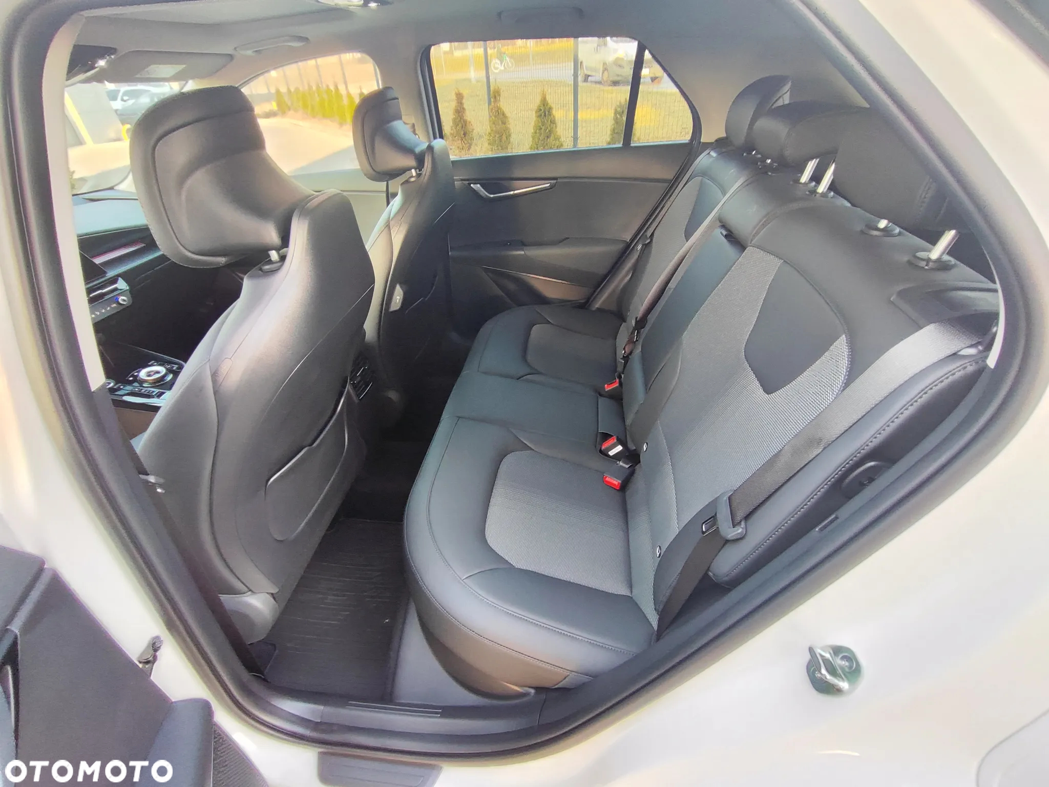 Kia Niro 1.6 GDI Plug-In Hybrid L - 21