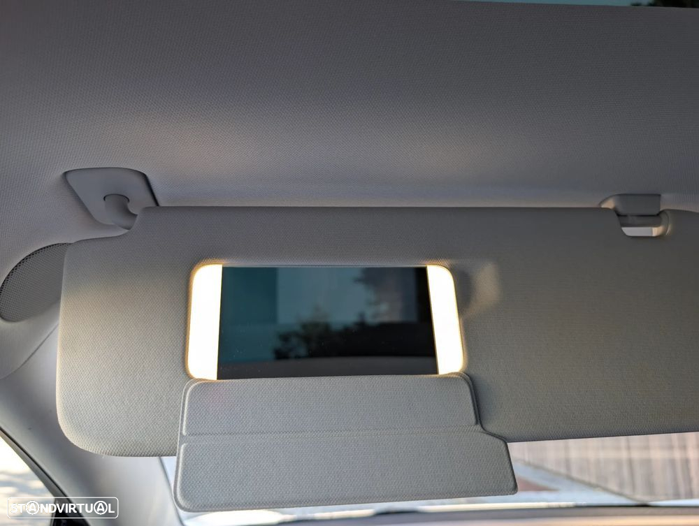Tesla Model 3 Long Range Tração Integral - 34