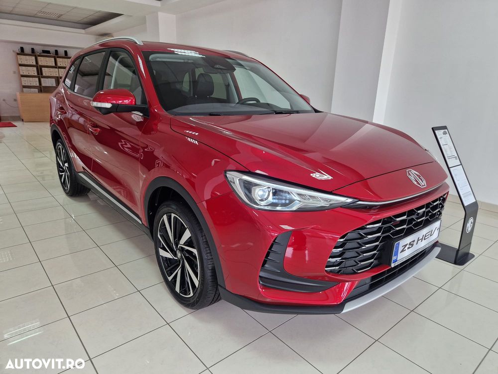 MG ZS HEV 1.5 GSI AT Exclusive - 12