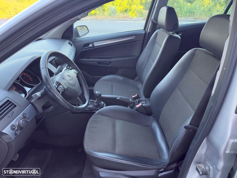 Opel Astra 1.7 CDTI Cosmo ecoFLEX - 10