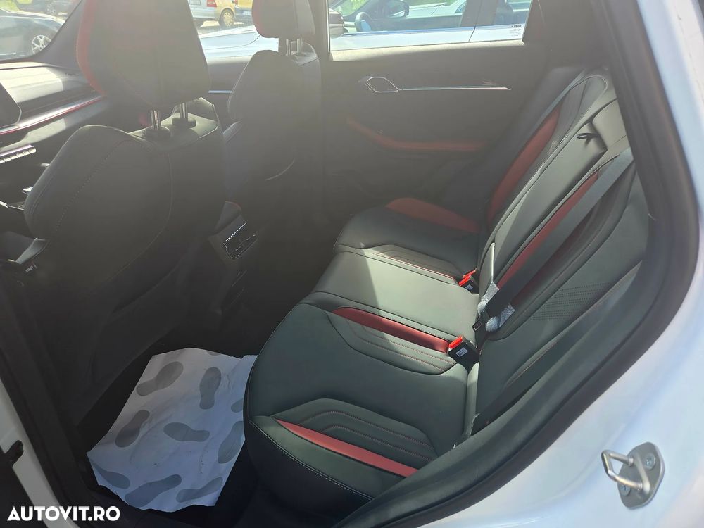 Geely Coolray - 6