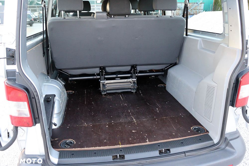 Volkswagen Transporter - 34