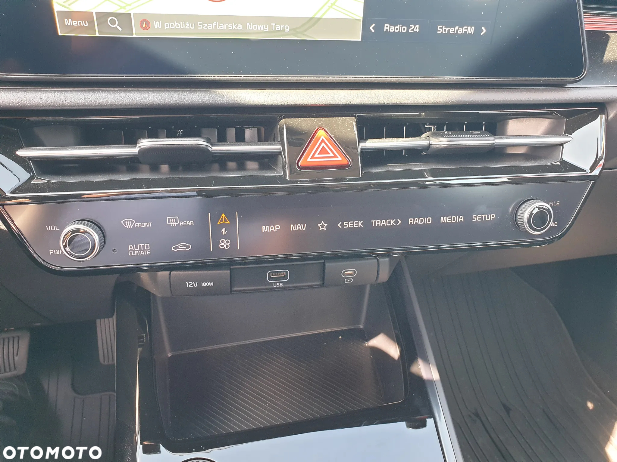 Kia Niro e-Niro 64kWh M - 16