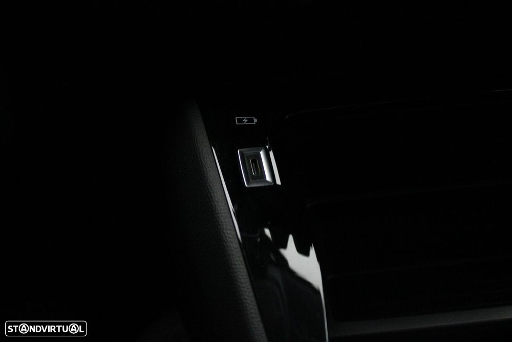 Peugeot e-208 50 kWh Active Pack - 19