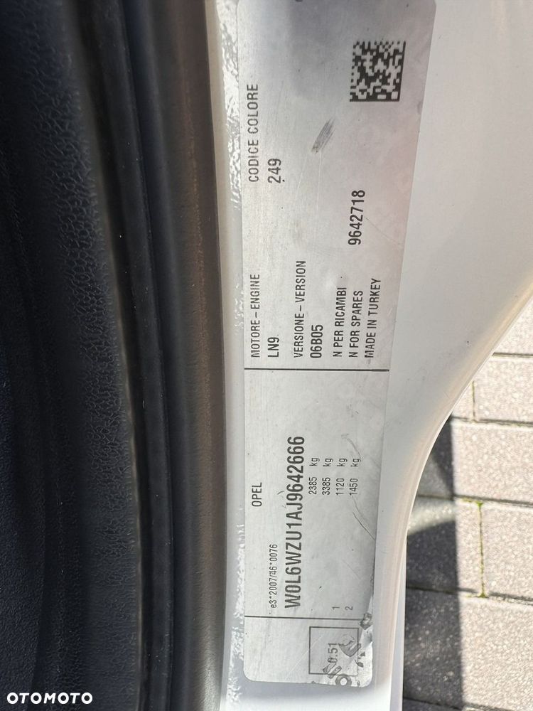 Opel Combo - 22