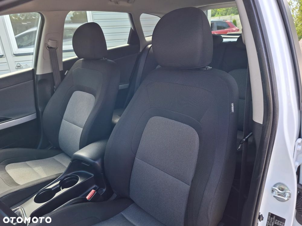 Kia Ceed 1.4 CVVT ISG Dream Team Edition - 18