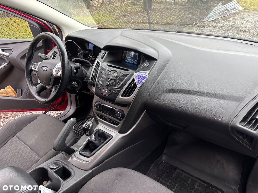 Ford Focus 1.0 EcoBoost Trend - 5