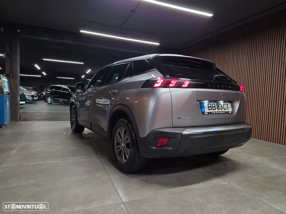Peugeot e-2008 50 kWh Active Pack - 28
