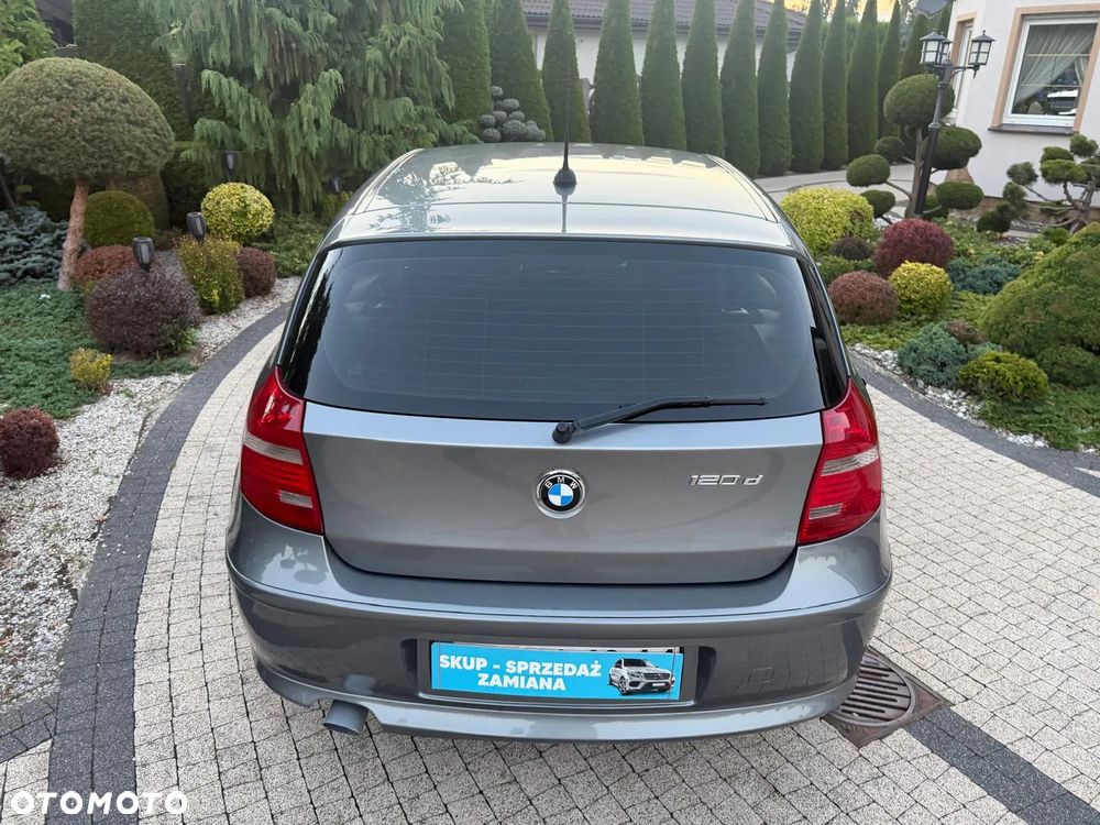 BMW Seria 1 118d DPF - 25