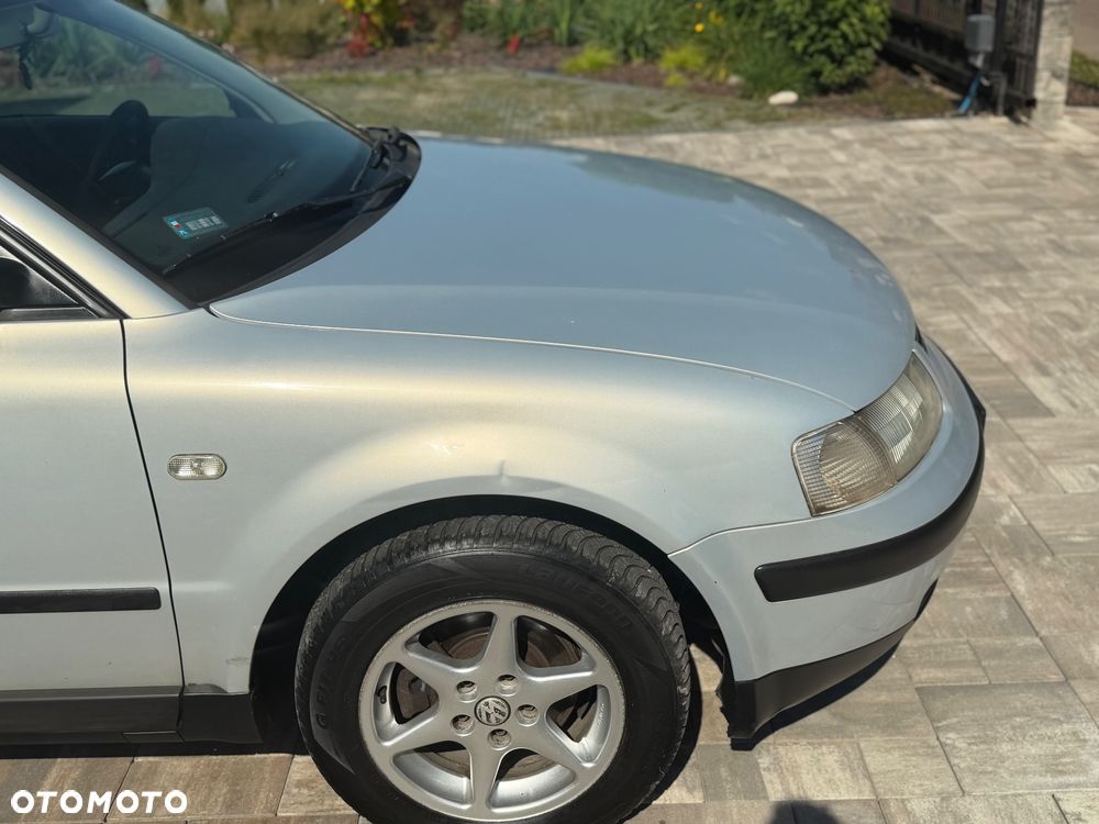 Volkswagen Passat 1.9 TDI CL - 19