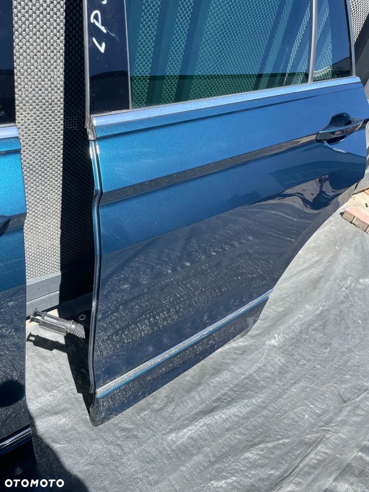 VW TIGUAN II drzwi lewy tył LP5J w kolor pod miernik ORYGIANŁ - 2