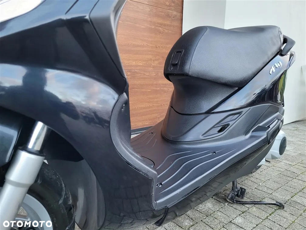 Piaggio FLY - 26