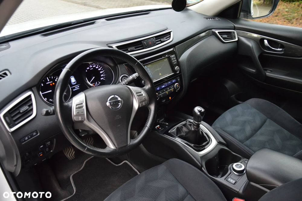 Nissan X-Trail 1.6 DCi Tekna 4WD - 9