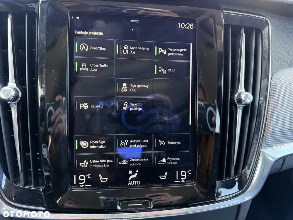 Volvo V90 Cross Country D5 AWD Pro - 21