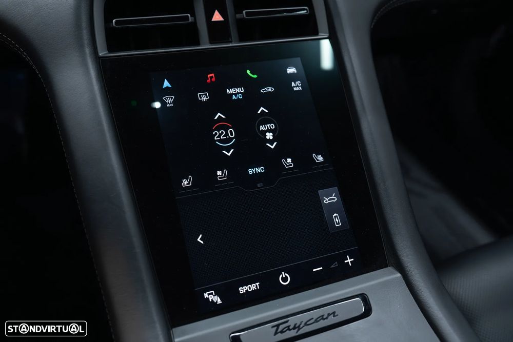 Porsche Taycan Turbo - 55