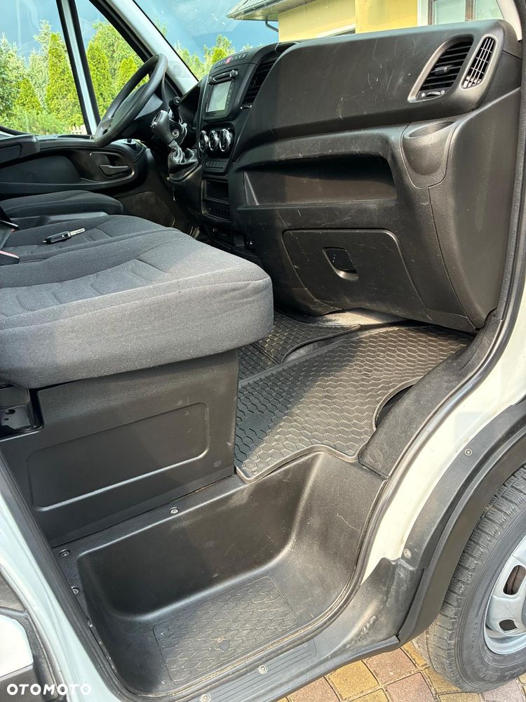Iveco DAILY 35C17 - 8