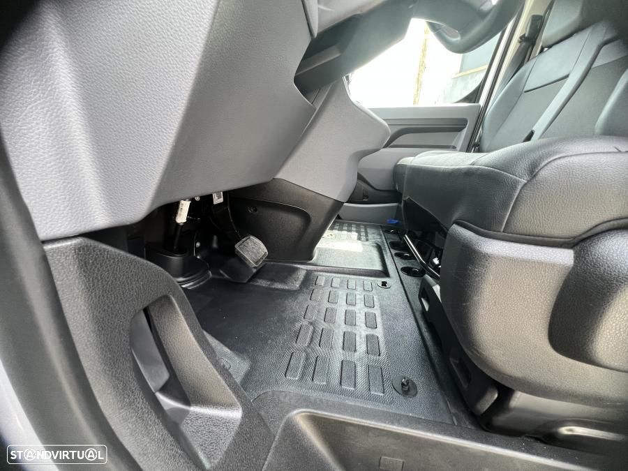 Opel Vivaro e CARGO M 75KWH - 26