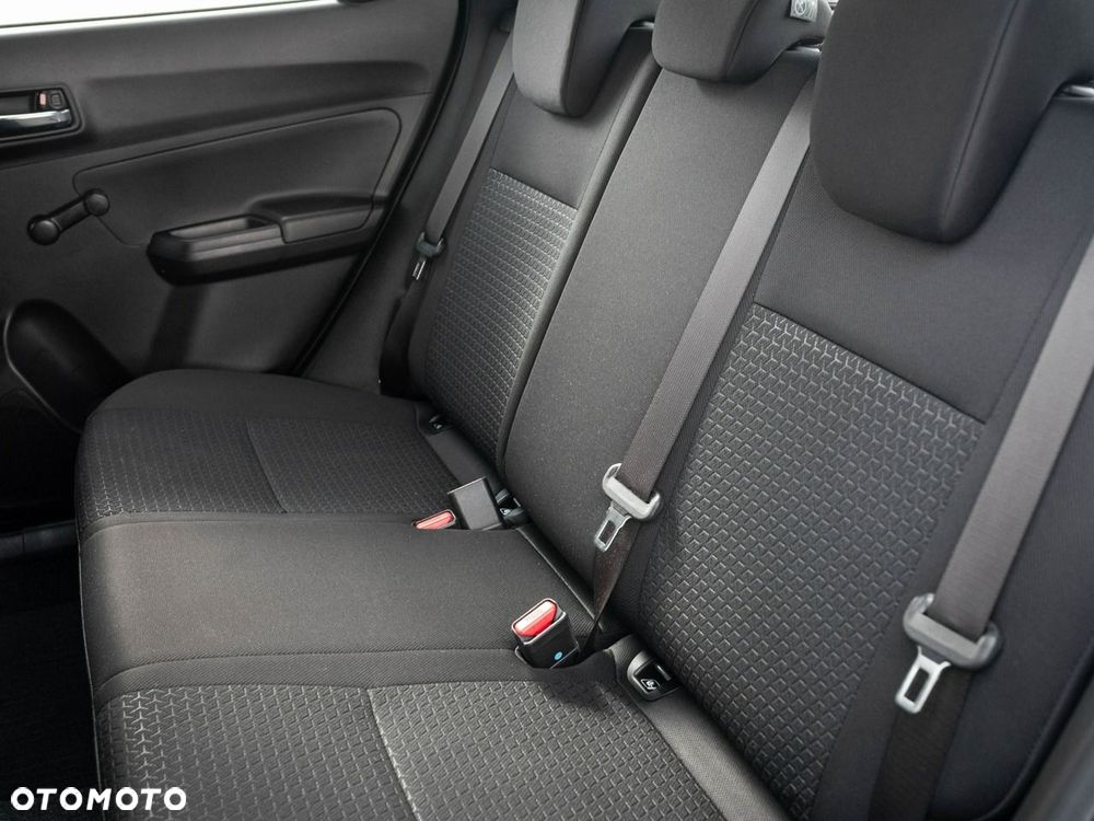 Suzuki Swift - 19
