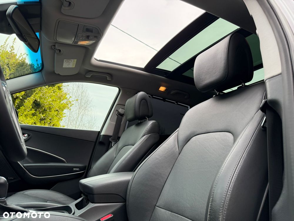 Hyundai Santa Fe Grand 2.2 CRDI 4WD Automatik Premium - 28