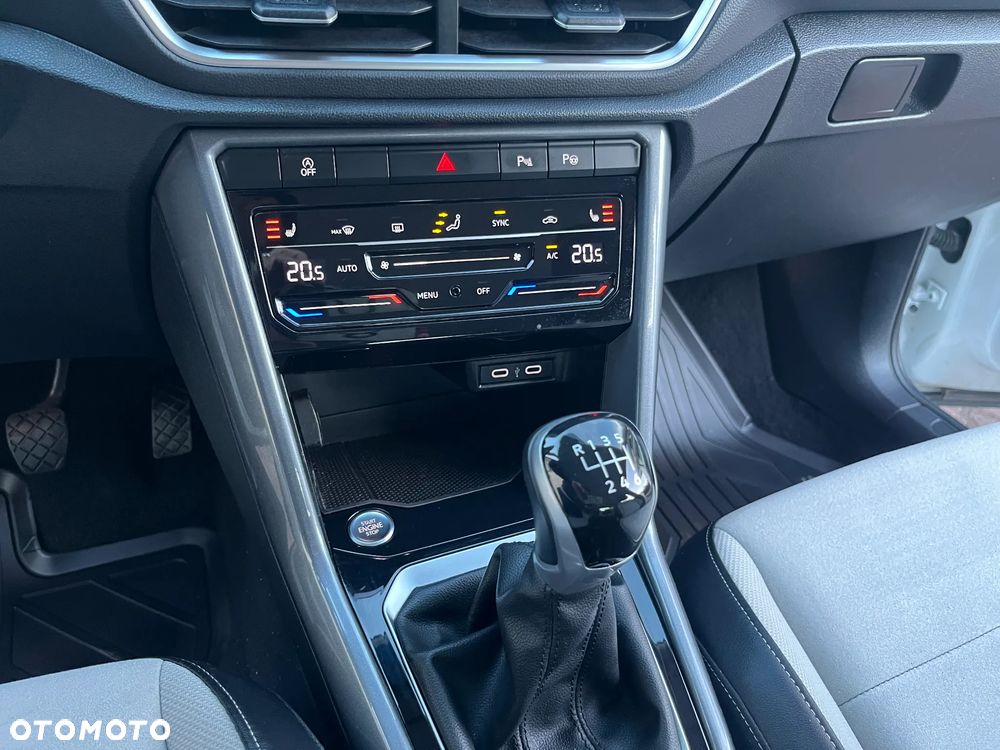 Volkswagen T-Roc 1.5 TSI Style - 14