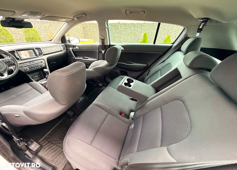 Kia Sportage 1.7 CRDI 2WD Vision - 24