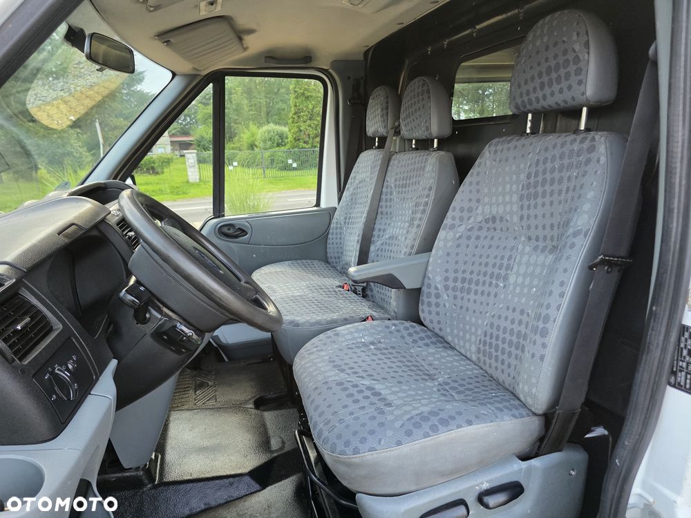 Ford Transit - 16