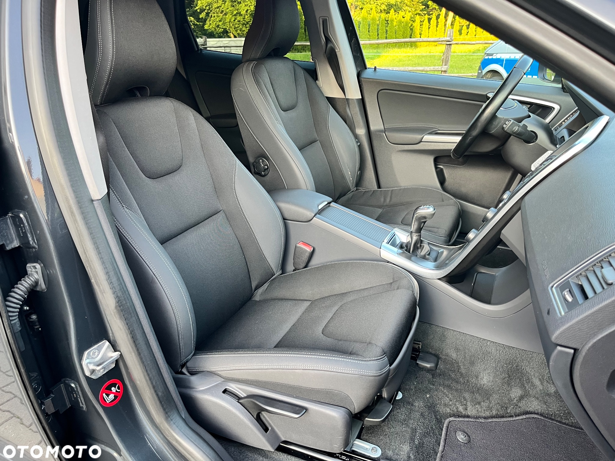 Volvo XC 60 D4 Momentum - 17