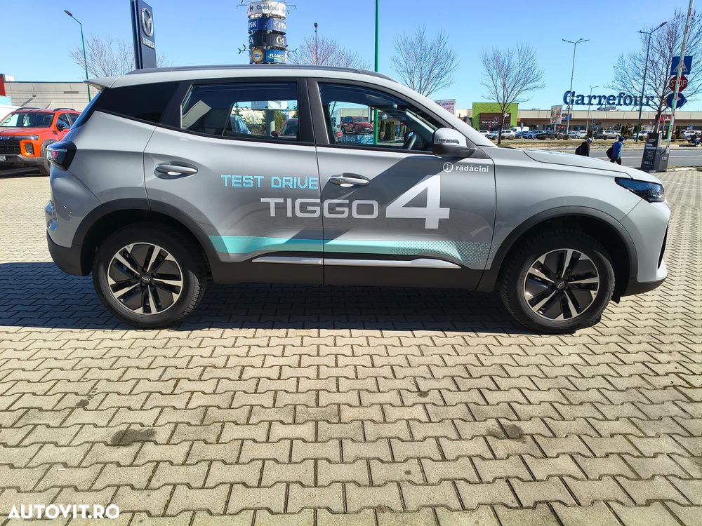Chery Tiggo 4 1.5 TGDI DHT HEV Comfort - 4
