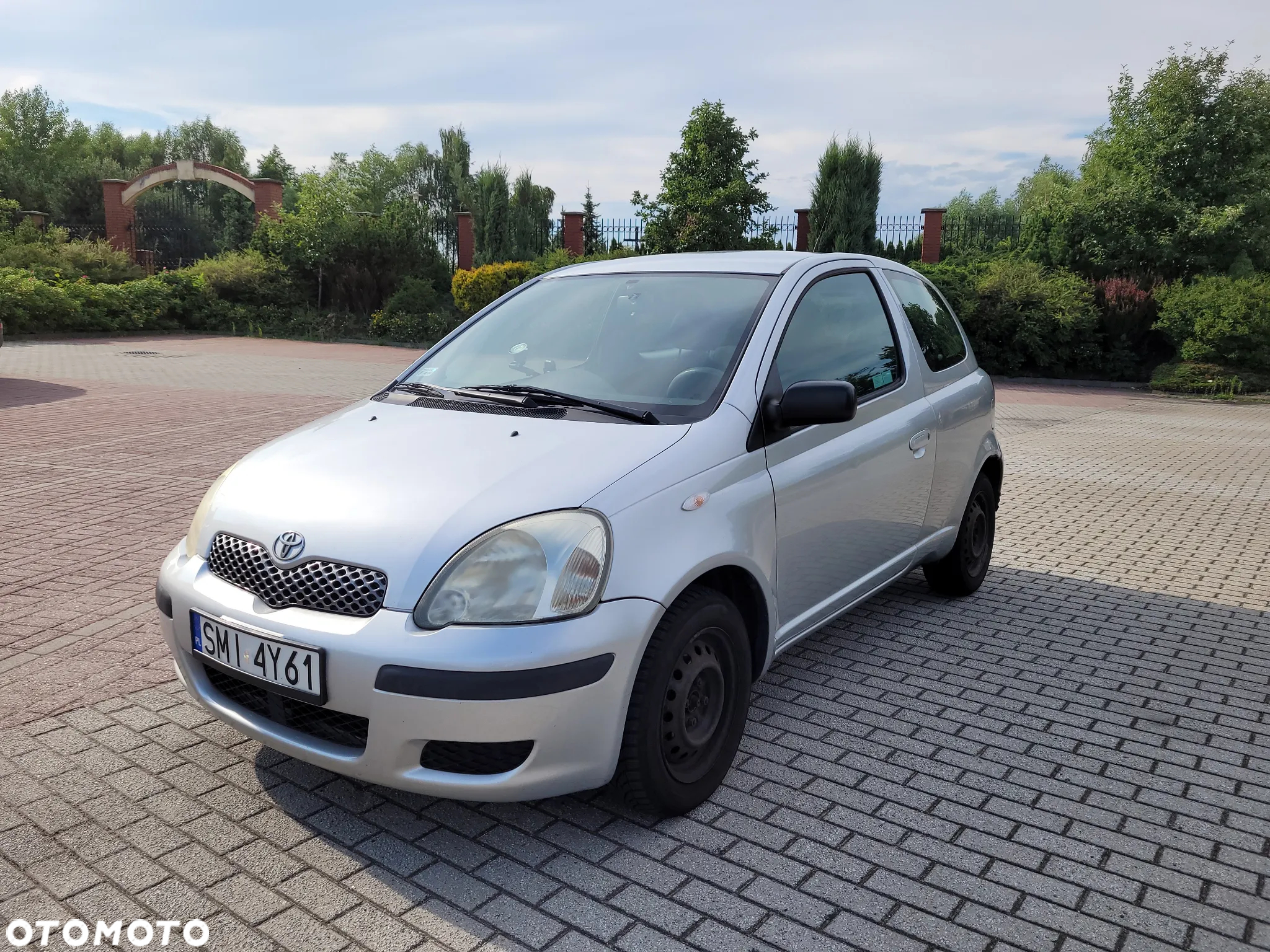 Toyota Yaris - 2