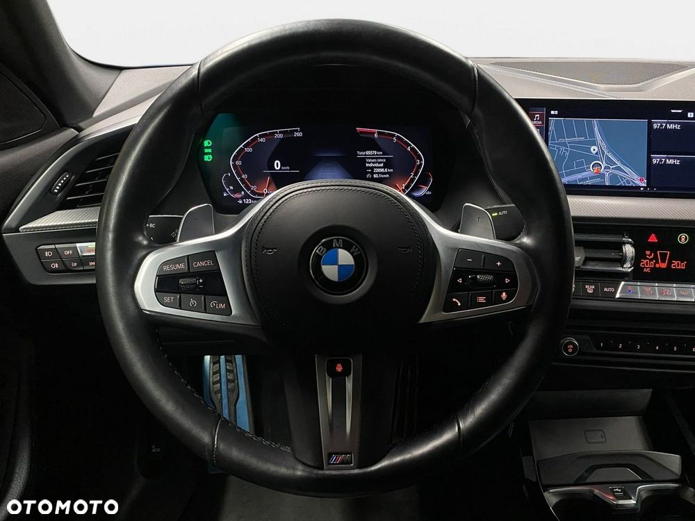 BMW Seria 2 220i - 22