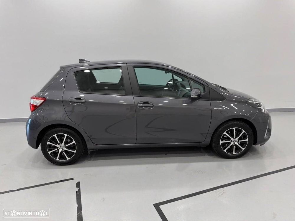 Toyota Yaris 1.5 HSD Exclusive - 4