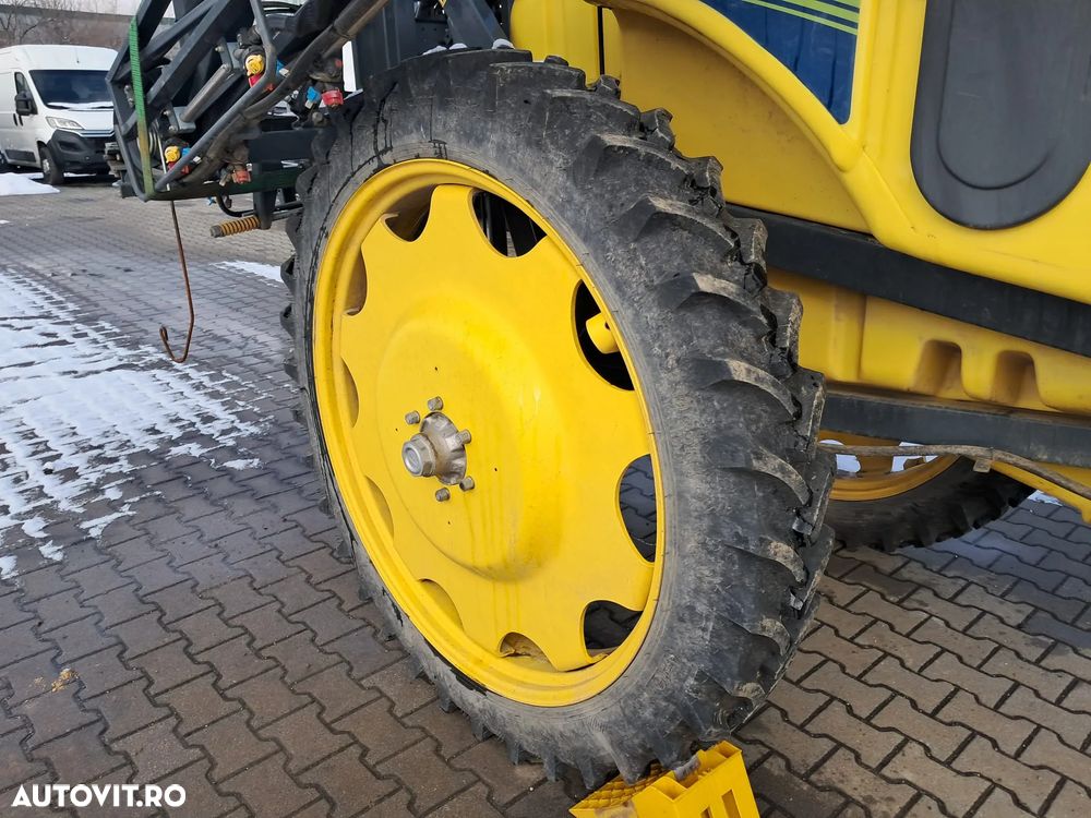 Caffini SMALL HBS 18M  2200 L  MASINA DE ERBICIDAT TRACTATA - 21