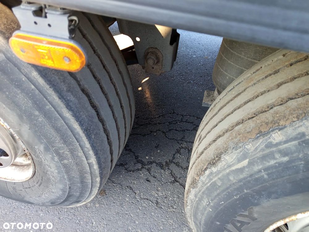 Schmitz Cargobull SKO 24 L - 14