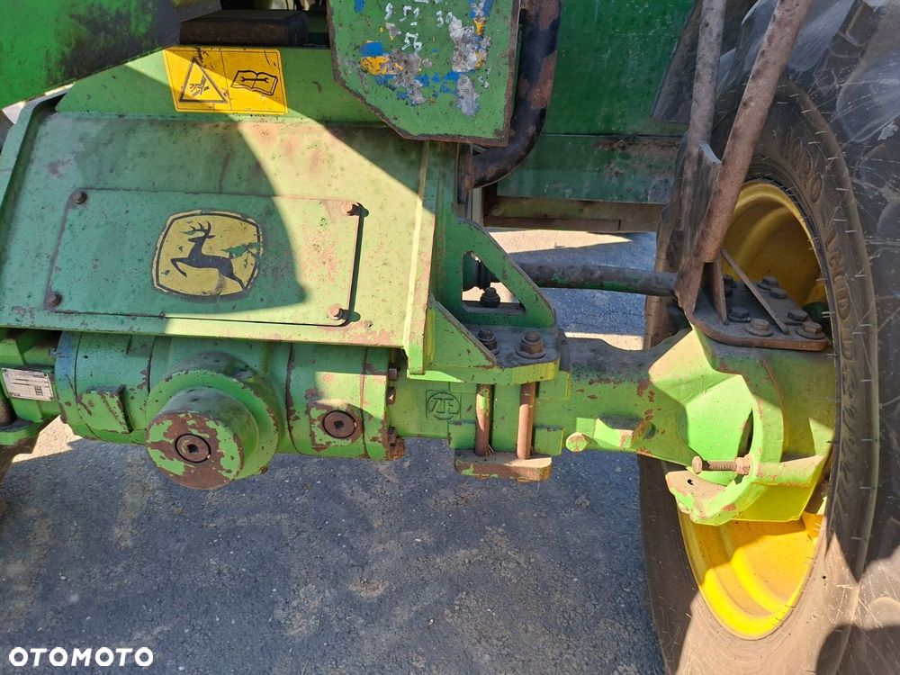 John Deere 3400 4X4 - 30