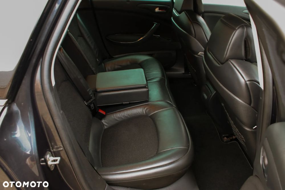 Citroën C5 HDi 165 FAP Exclusive - 27