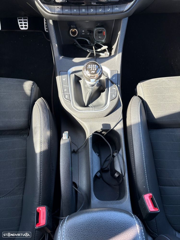 Hyundai i30 N 2.0 T-GDI Performance - 25