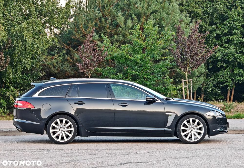 Jaguar XF 2.2 D Luxury - 5