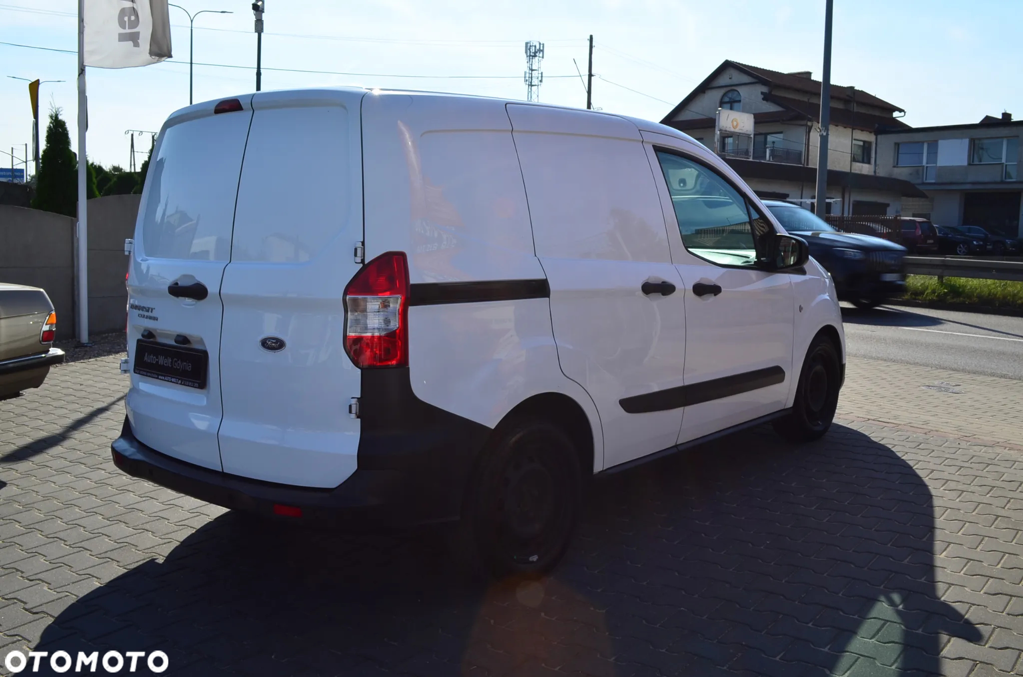 Ford Transit Courier - 5