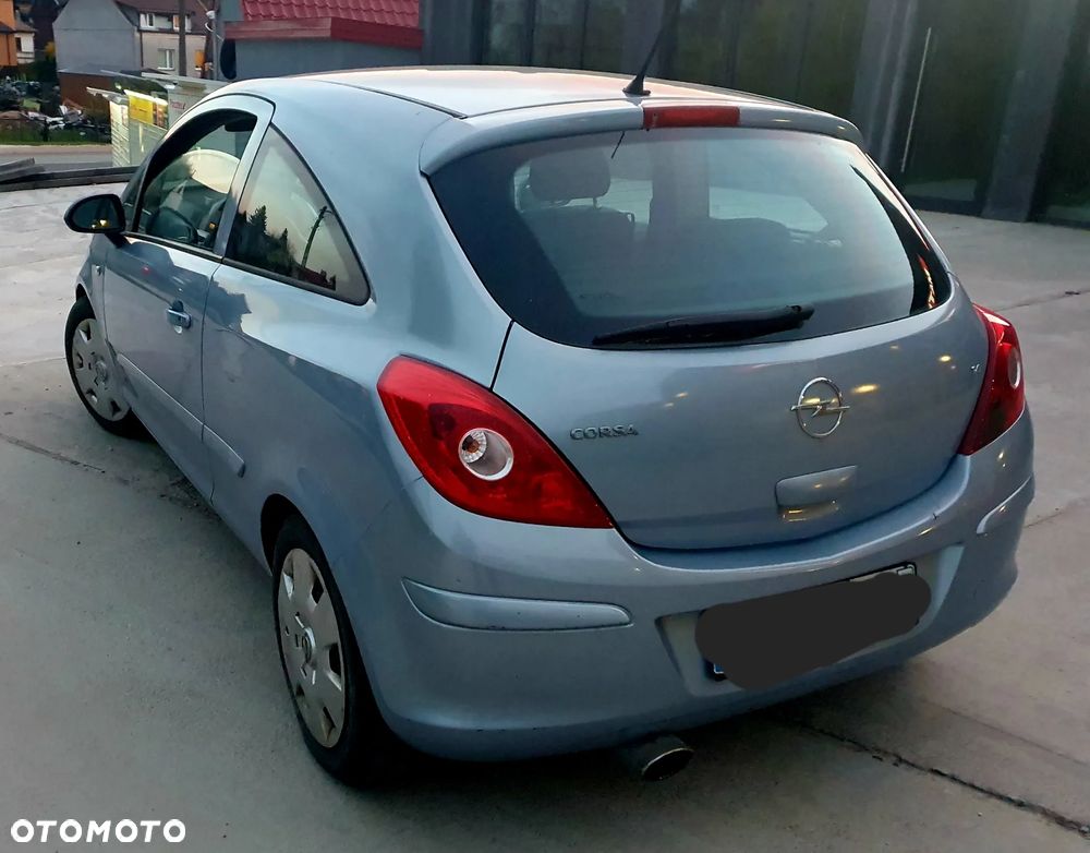 Opel Corsa - 4