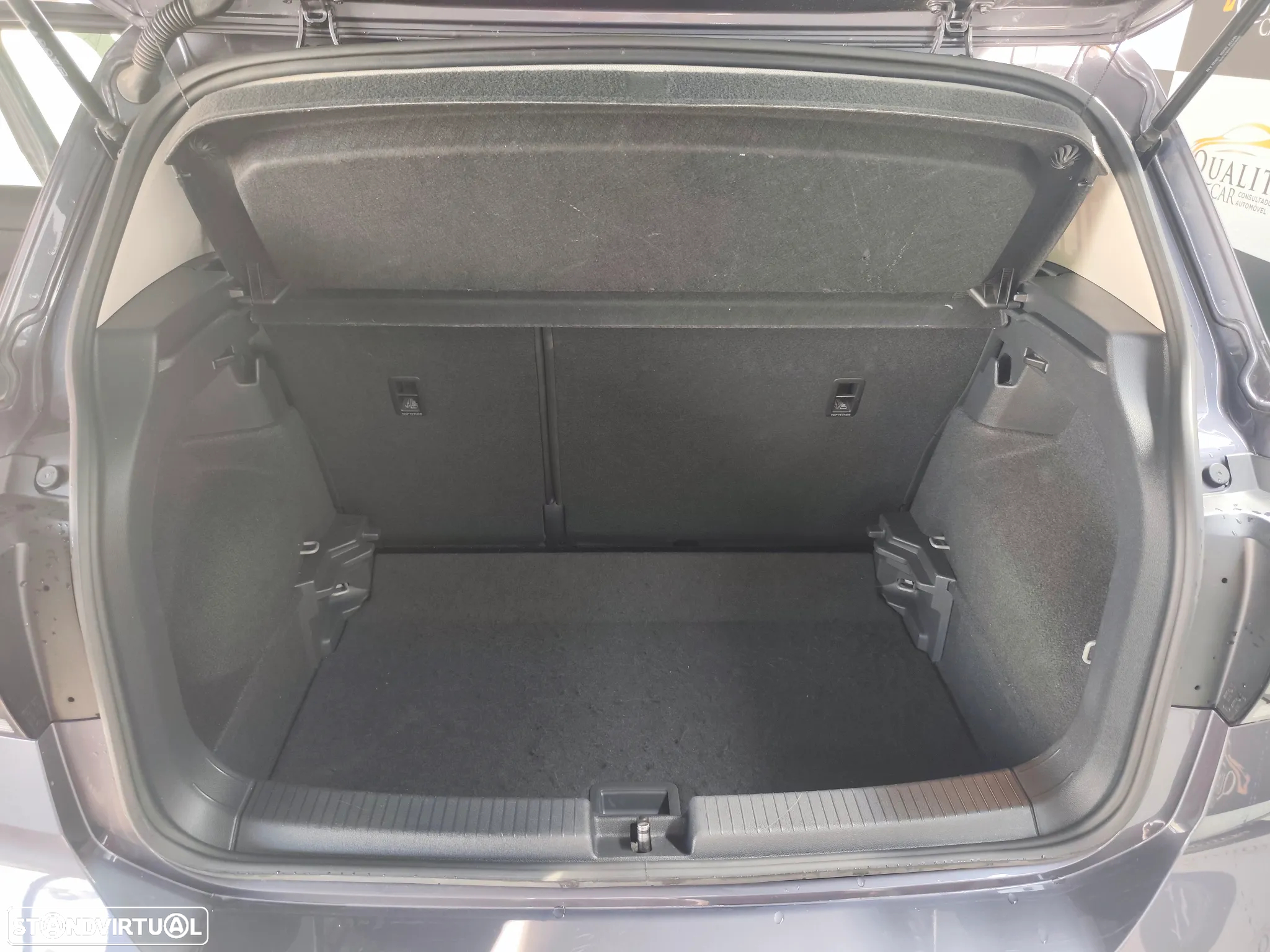 VW T-Cross 1.0 TSI - 9