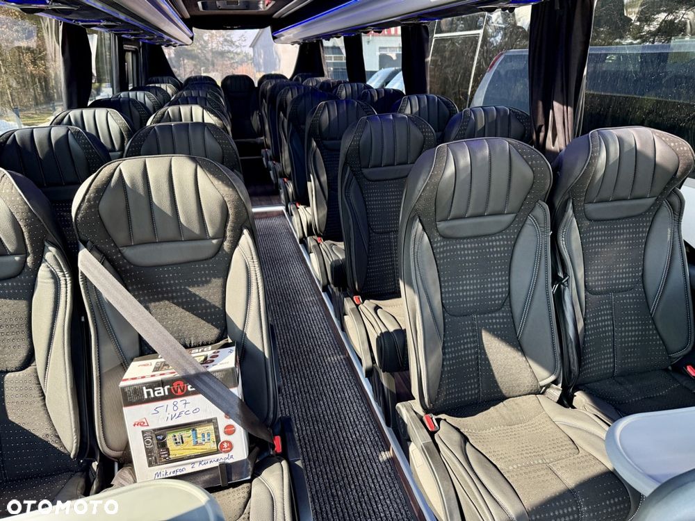 Iveco Daily 70C21 Turism Revolution ERENER 33+1+1 miejsc 2 X NOWY - 17