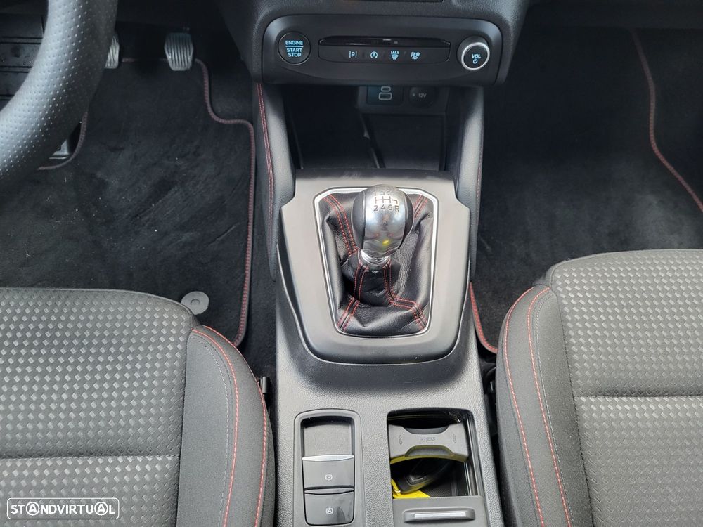 Ford Focus SW 1.0 EcoBoost MHEV ST-Line X - 16