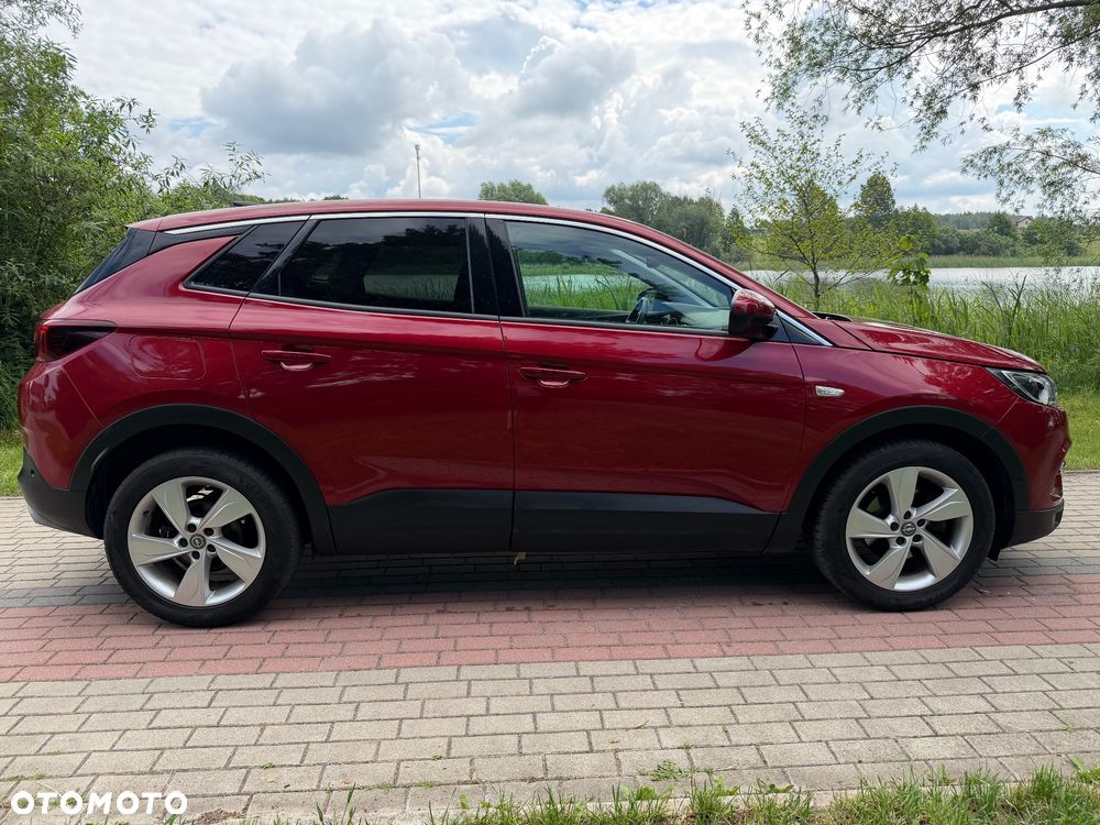 Opel Grandland X 1.2 Start/Stop Automatik Business INNOVATION - 2