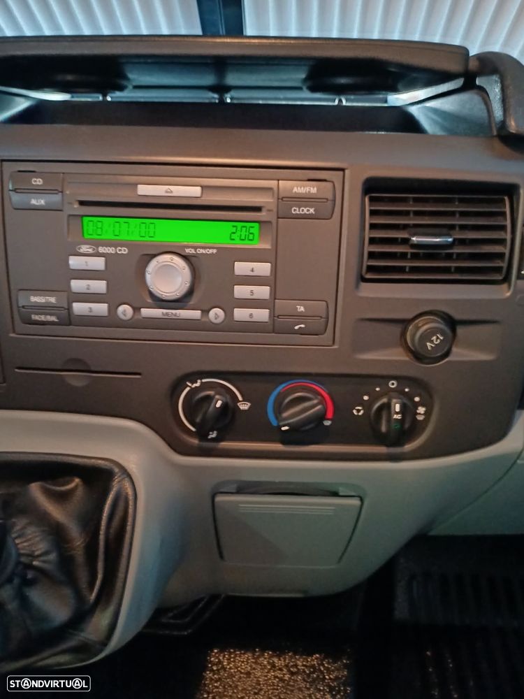 Ford Transit Challenger Genesis 58 - 21