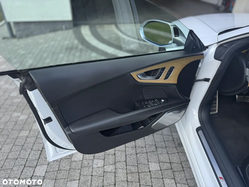 Audi S7 Sportback Standard - 8