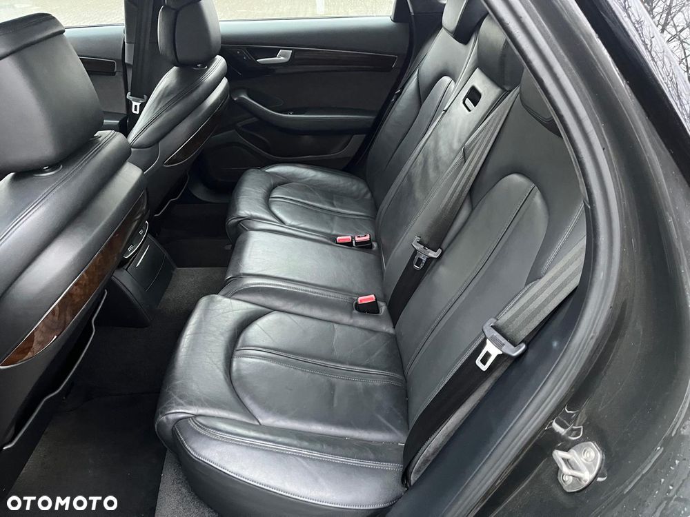 Audi A8 3.0 TDI DPF clean diesel quattro tiptronic - 11