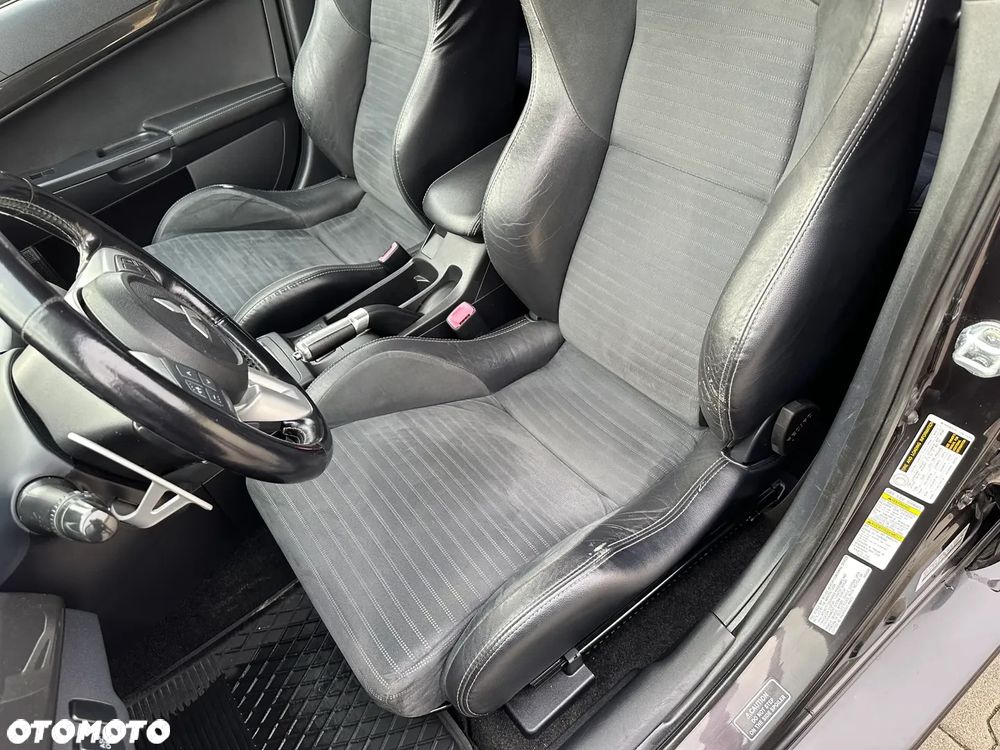 Mitsubishi Lancer Evolution - 19