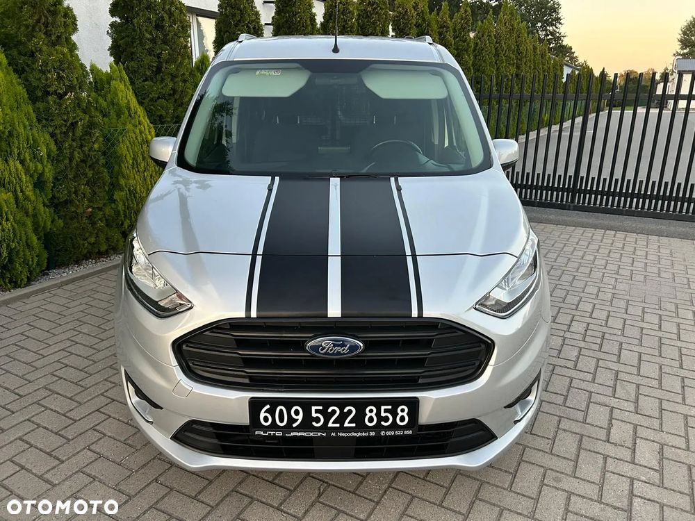 Ford Tourneo Connect Grand - 14